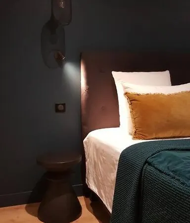 La Maison De L'ecu : Charme Et Vue Incroyable Beaune (Cote d'Or)