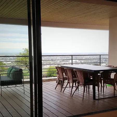 La Maison De L'ecu : Charme Et Vue Incroyable Vakantiehuis *