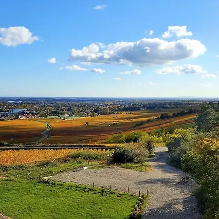 La Maison De L'ecu : Charme Et Vue Incroyable