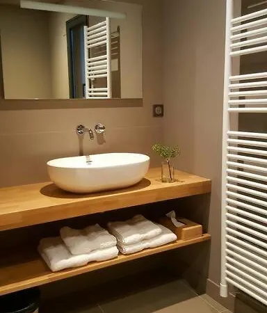 La Maison De L'ecu : Charme Et Vue Incroyable Beaune (Cote d'Or)