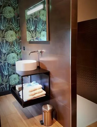 La Maison De L'ecu : Charme Et Vue Incroyable * بون