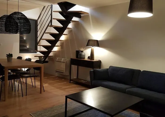 Nyaraló La Maison De L'ecu : Charme Et Vue Incroyable