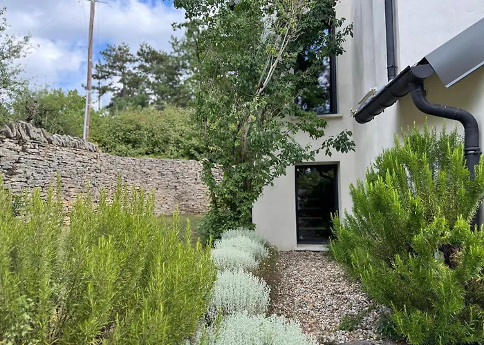 La Maison De L'ecu : Charme Et Vue Incroyable بون
